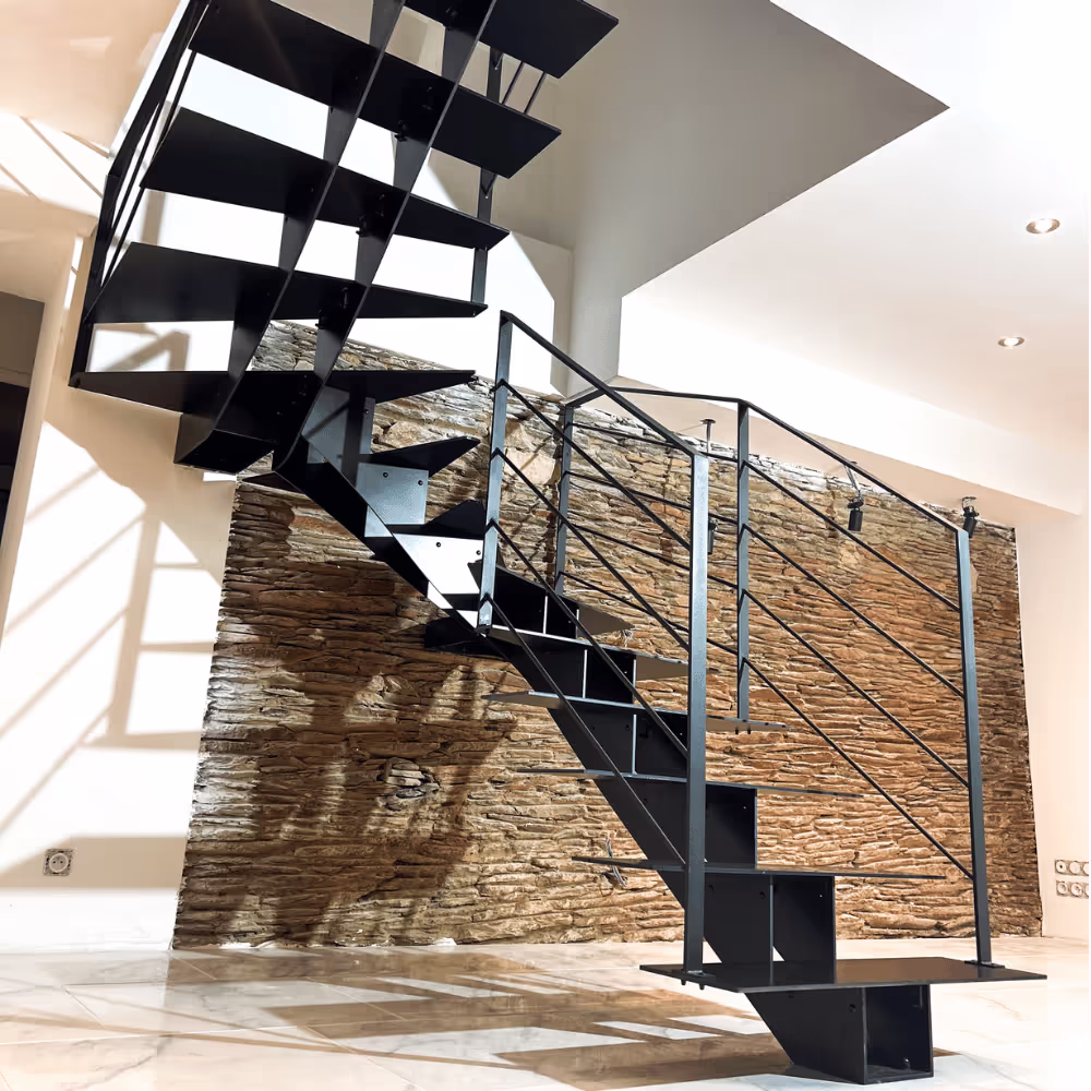 Escalier métallique sur mesure dans le Morbihan — Klatem