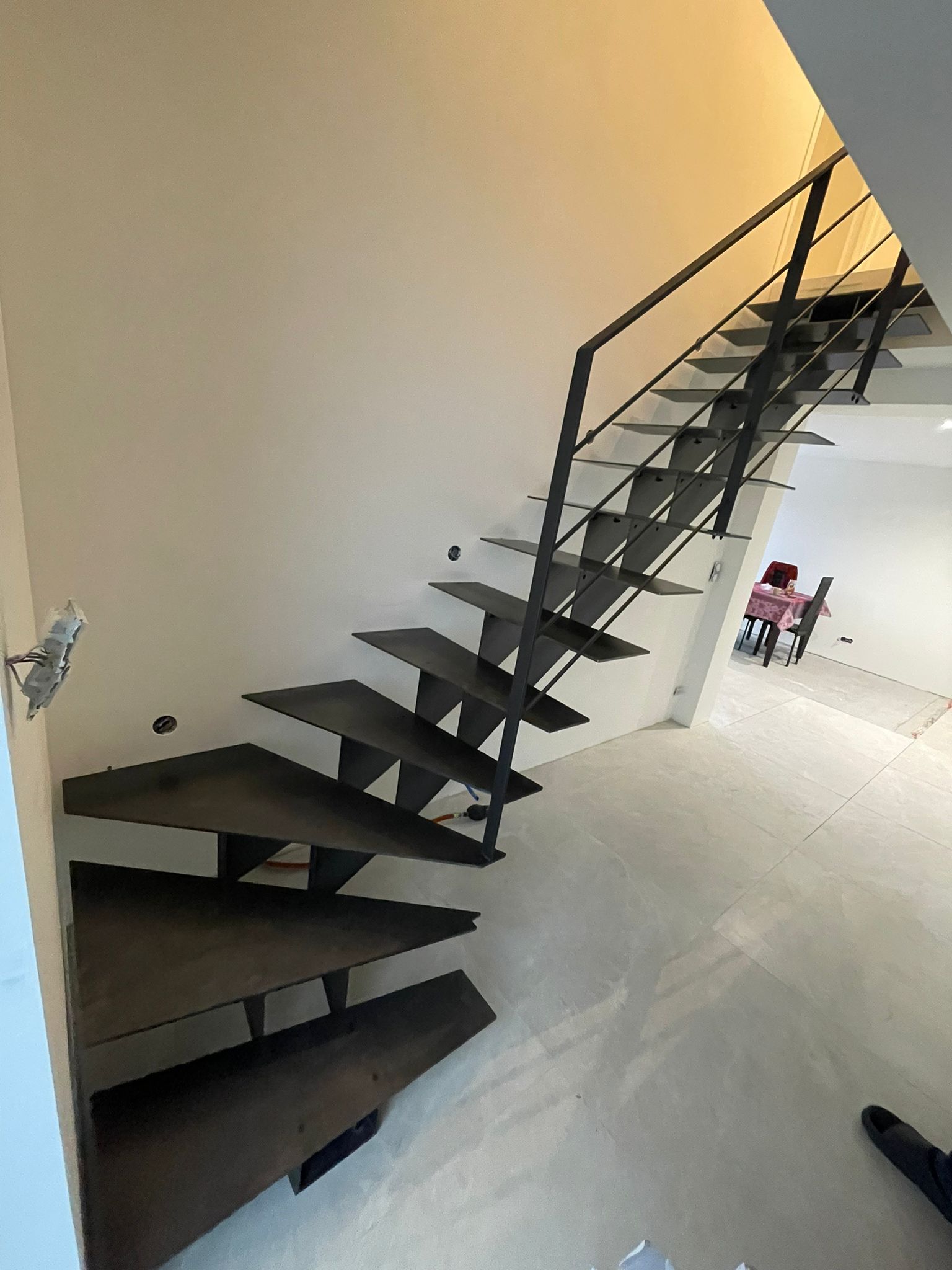 Escalier quart tournant full acier — détail